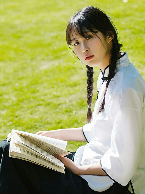 开云体育app下载-“安赫尔·巴尔博萨的攻击突破与团队协作，为美洲狮队提供更多进攻空间”