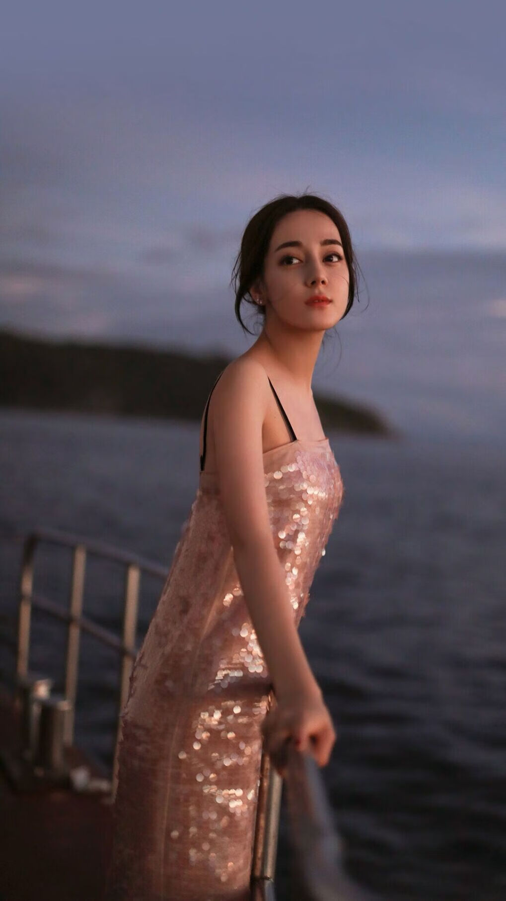 恩比德称联盟内线竞争激烈需保持状态,恩比德资料