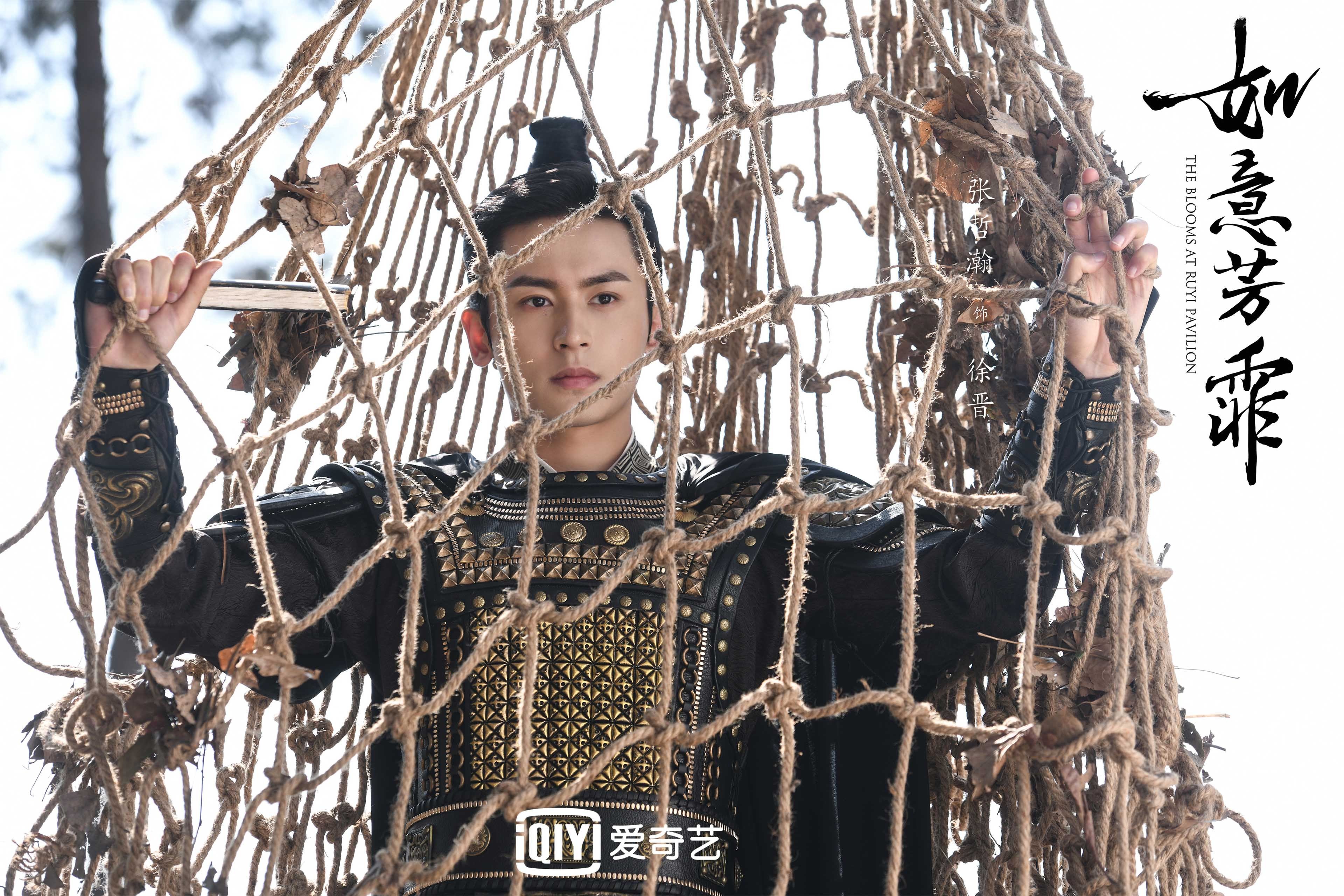 艾比·德尔福:全场防守无漏洞,成为南非队稳固防线的支柱,埃德比贝尔厉害